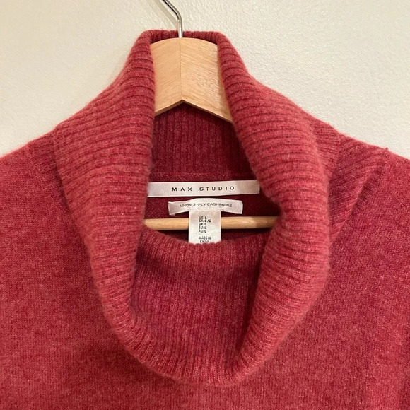 Max Studio 2- ply cashmere turtleneck sweater size L - Picture 3 of 6